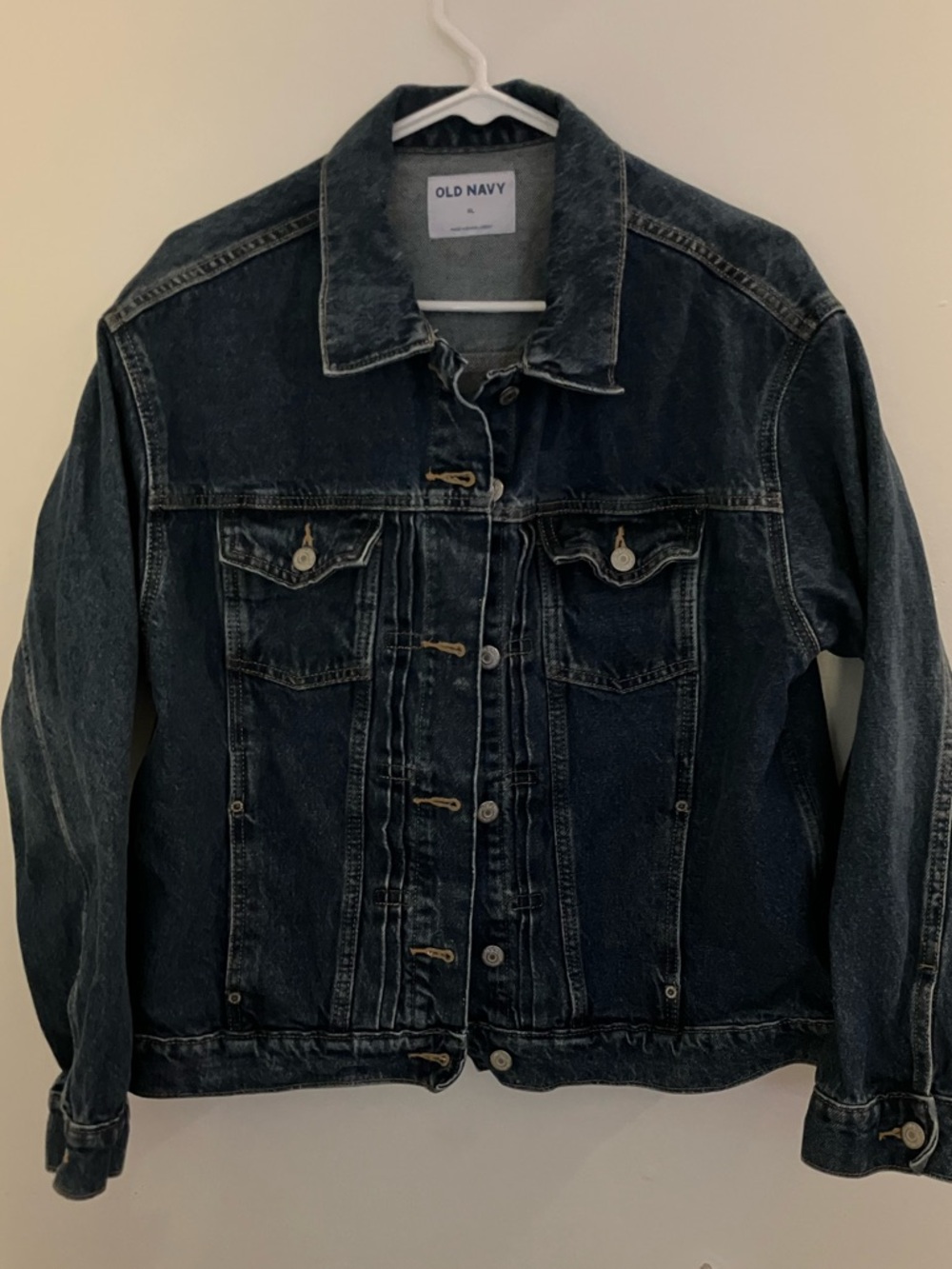 SPOTLESS AND IN EXCELLENT CONDITION!OLD NAVY DARK BLUE DENIM JEAN JACKET SIZE XL